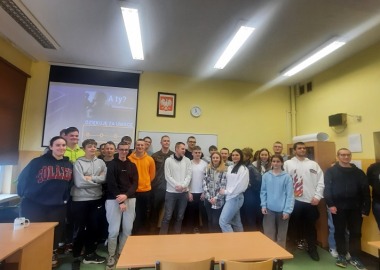 MOJA PRZYSZŁOŚĆ W SŁUŻBACH MUNDUROWYCH