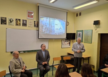 WYJĄTKOWA LEKCJA HISTORII